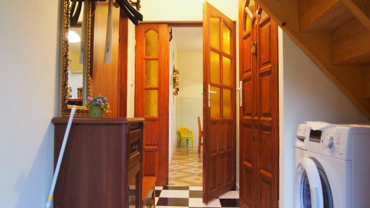 Bieszczadzki Dworek Ustrzyki Dolne Exterior foto